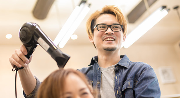 【写真】オーナーの施術風景